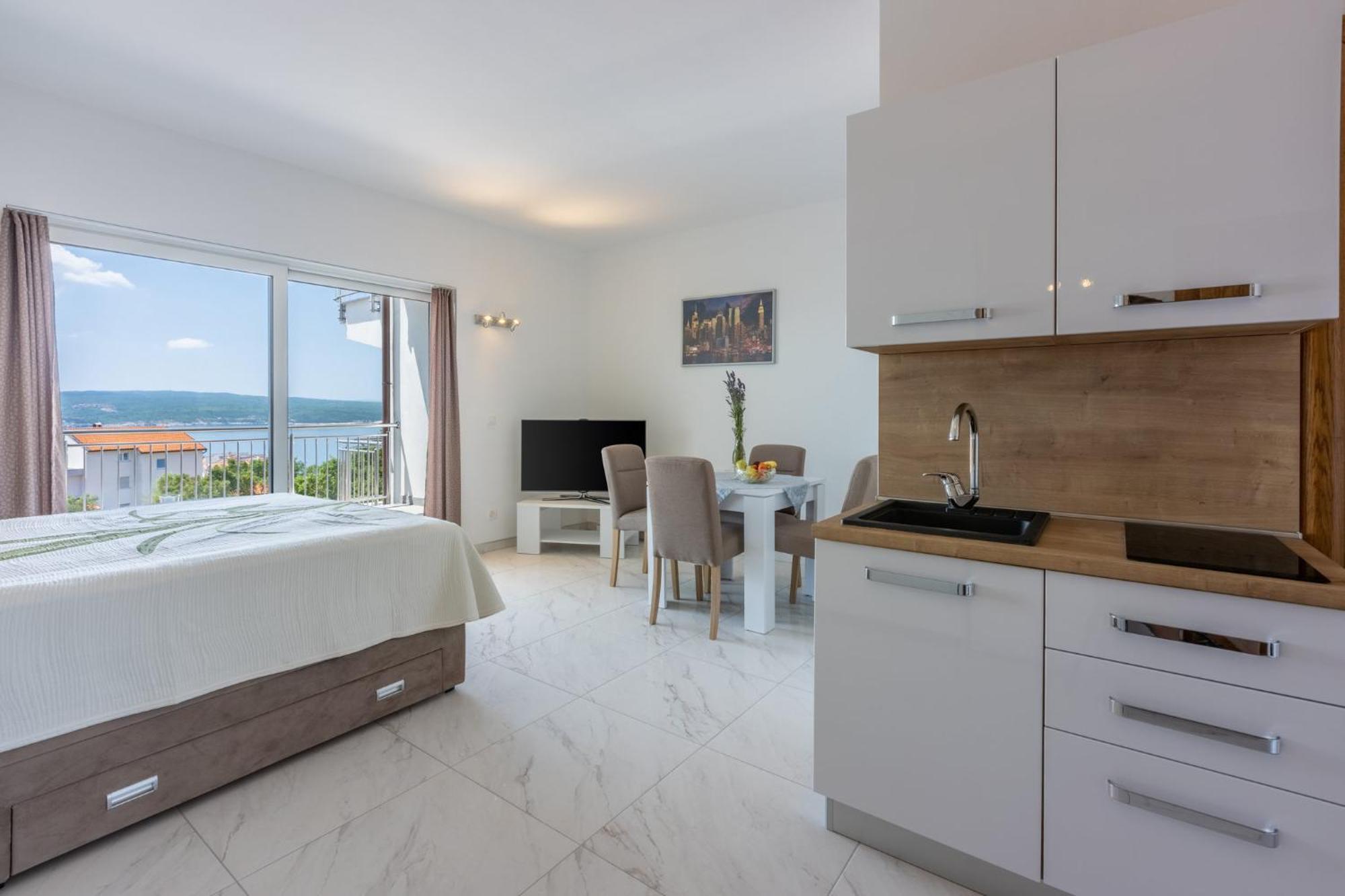 Sunshine D Crikvenica