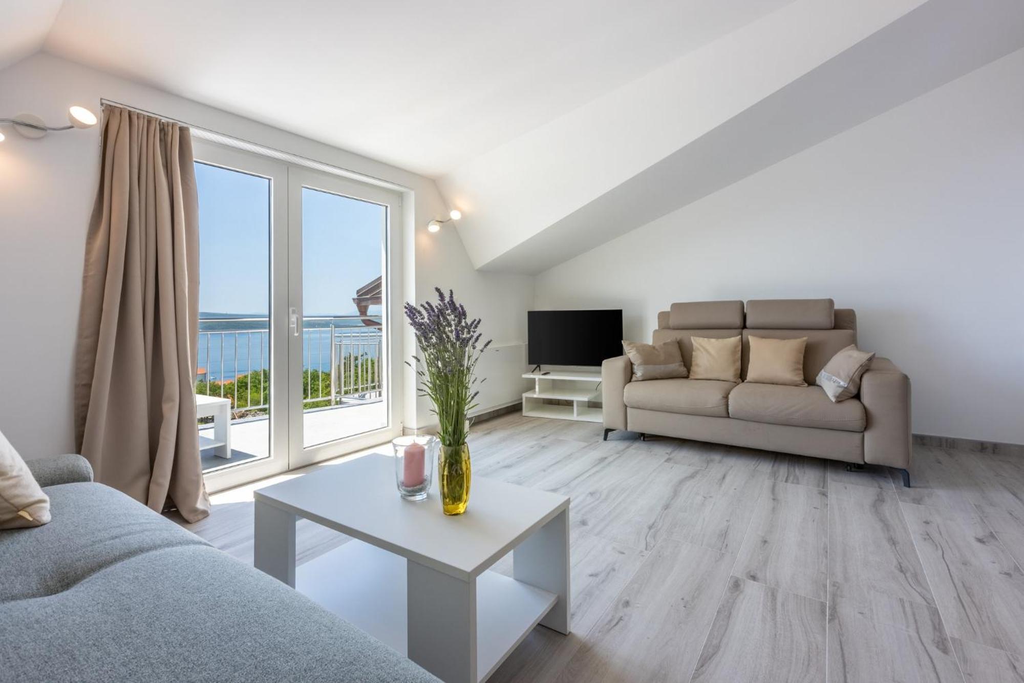 Apartment Sunshine D Crikvenica